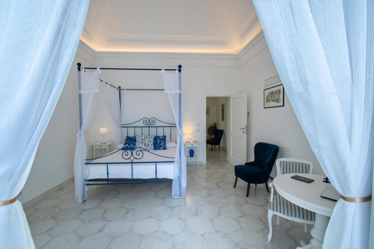 Terrazza Zaffiro Hotel Positano Buitenkant foto